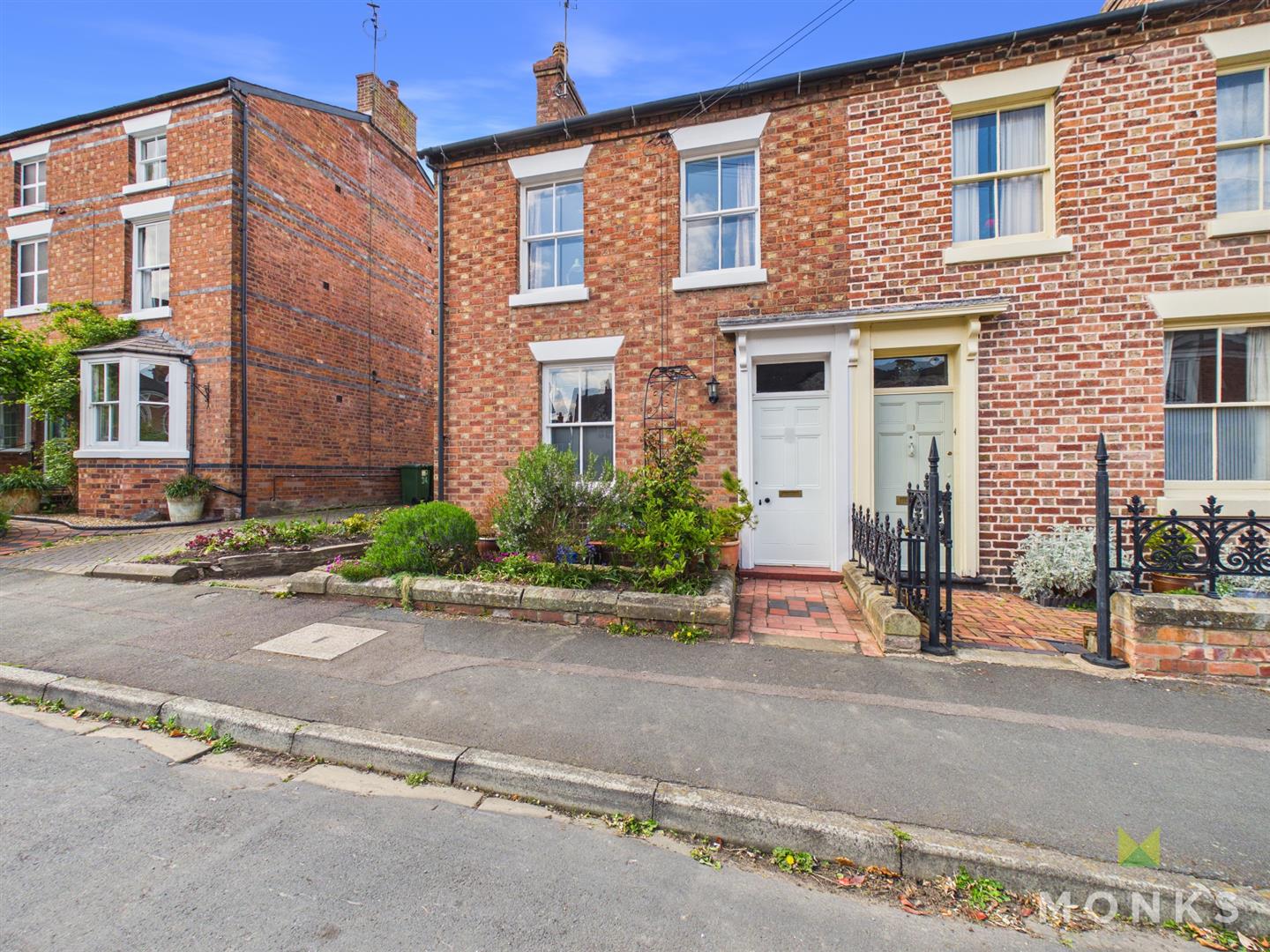 32 Oak Street, Shrewsbury, SY3 7RQ For Sale